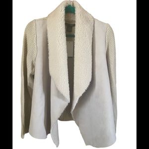 Chelsea & Theodore faux fur & suede sweater, in Oyster, size L. NWT